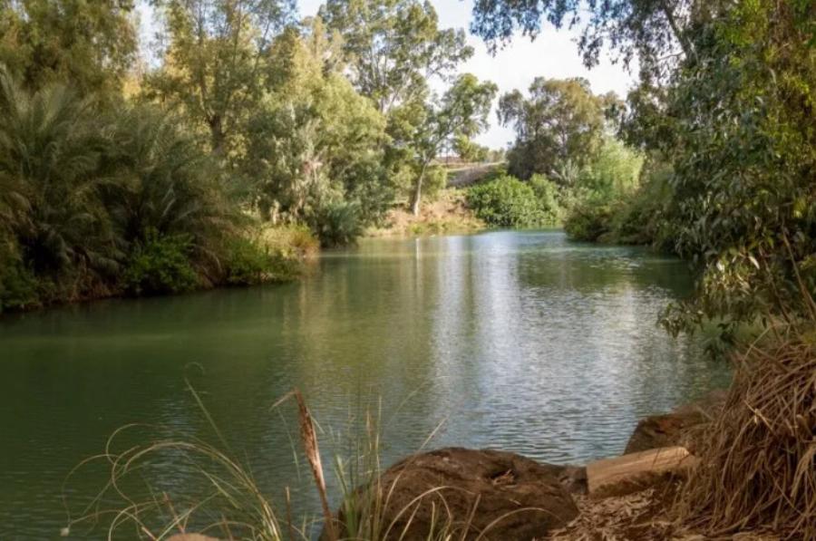 Το σημείο όπου βαπτίστηκε ο Χριστός στον Ιορδάνη ποταμό