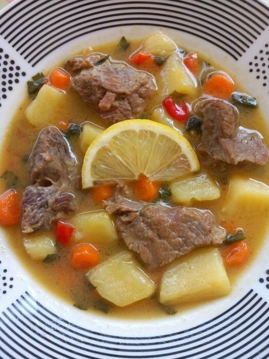 Καλή όρεξη σούπα μοσχάρι: Τέλειο νόστιμο φαγητό γεμάτο βιταμίνες – Η συνταγή είναι στο πρώτο σχόλιο παρακάτω