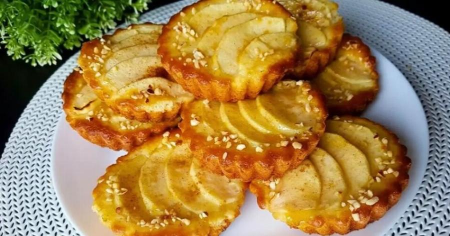 Με 1 αυγό και 1 μήλο έφτιαξα αυτά τα ταρτάκια και ξετρελάθηκαν όλοι