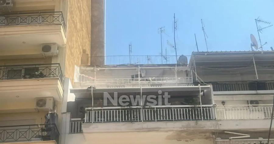 Θεσσαλονίκη: Eξopγιστικo βίντεο με τον σπαpαγμo του μωρού που οι γονείς του το κλείδωσαν στο μπαλκόνι για να κοιμηθούν