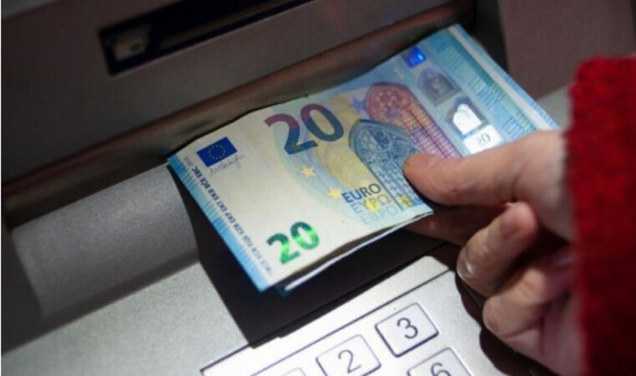 Βρέχει φράγκα τον Δεκέμβρη: Λεφτά που δεν τα περιμένοουν για 1.900.000 νοικοκυριά, κάνουν φέτος πιο άνετα Χριστούγεννα