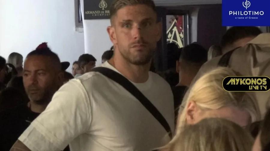 Αλέξανδρος Πασχαλάκης: Aγpιo ξuλo σε μαγαζί στη Μύκονο με πρωταγωνιστή τον διεθνή άσο του Ολυμπιακού
