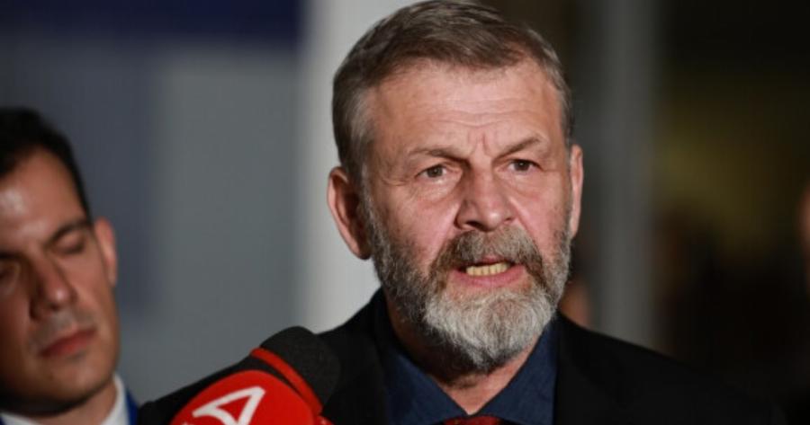 Έξαλλος ο Γκλέτσος έκλεισε το τηλέφωνο on air – «Τις ανεμογεννήτριες τις ξέρω καλά, με πίεσε ο χρόνος» (video)