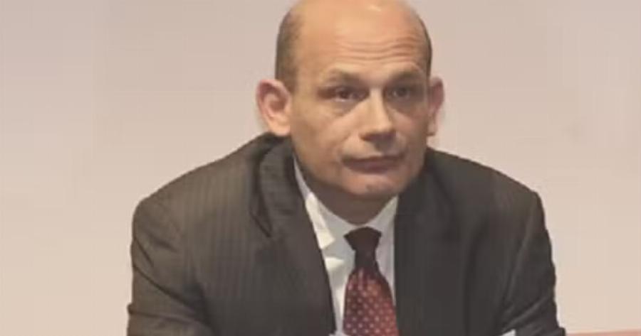 Καταπέλτης ο Πάρις Καρβουνόπουλος μετά το εγκεφαλικό που υπέστη στην Πάρο