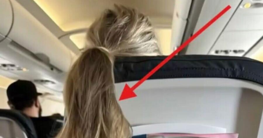 Μια κοπέλα στο αεροπλάνο τίναξε τα μαλλιά της πάνω από το κάθισμά μου, κλείνοντας την οθόνη μου: Έπρεπε να της δώσω ένα μάθημα