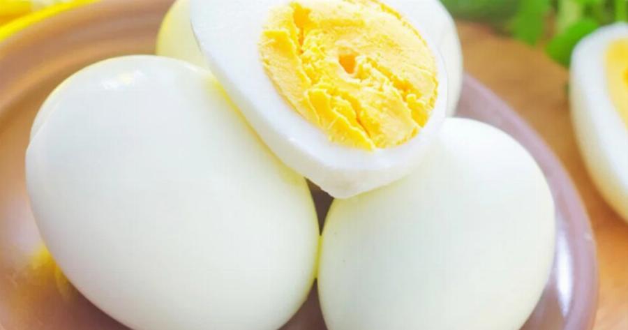 Doctors reveal that eating boiled eggs in the morning causes….