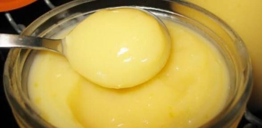 Η πιο εύκολη κρέμα λεμονιού με λίγα υλικά και ελάχιστες θερμίδες