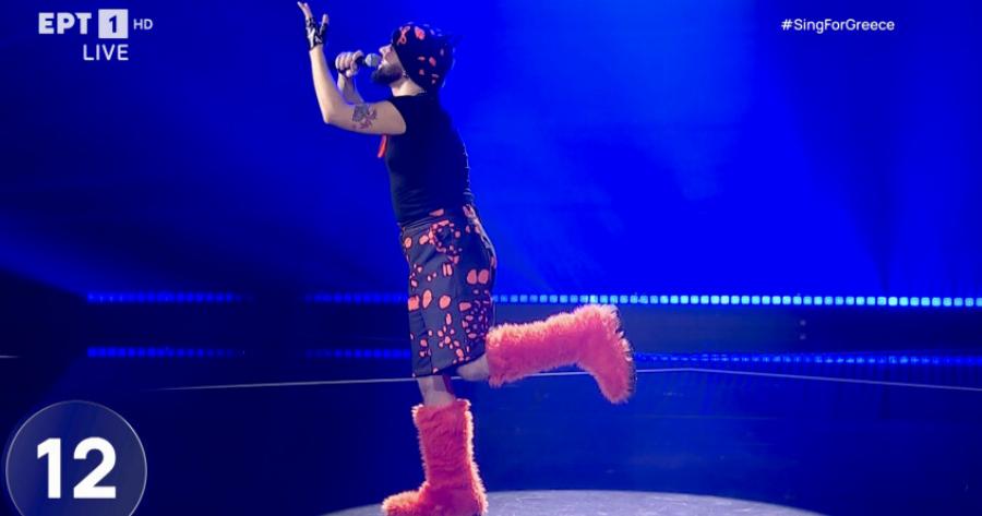 «Αφού το ζητάτε, θα σας το φέρω»: Η τεράστια αλλαγή που θα κάνει ο Akylas στον τελικό της Eurovision στη Βιέννη