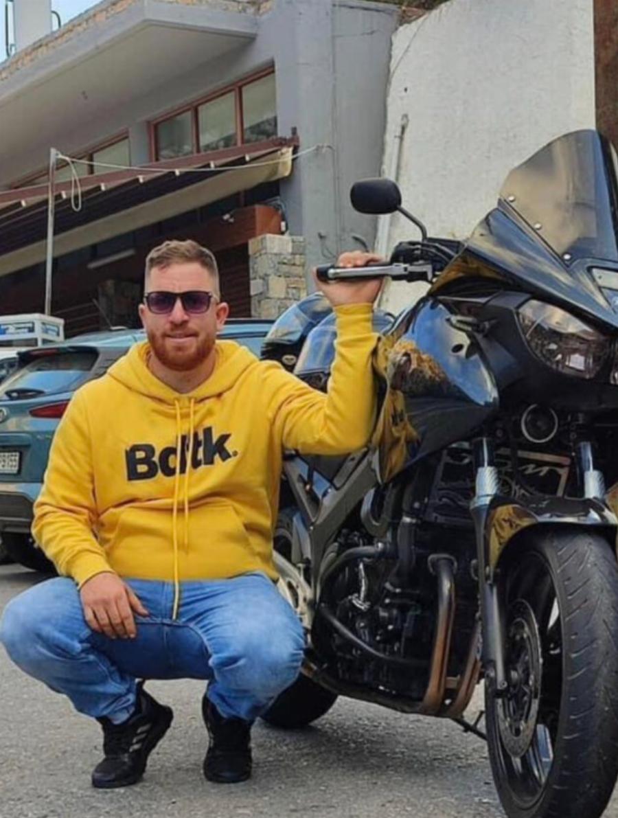 Κλαίει ο ουρανός στο Λασίθι: Βουβός πόνος για τον χαμό του αγαπητού Σοφοκλή, νεκρός μόλις 34 χρονών παλικάρι