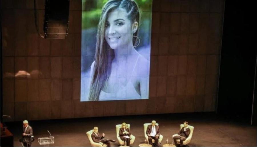 Δάκρυσαν όλοι Την έλεγαν Εριέττα… Ίσως η πιο πικρή ιστορία των Τεμπών .. Δεν βρέθηκε τίποτα