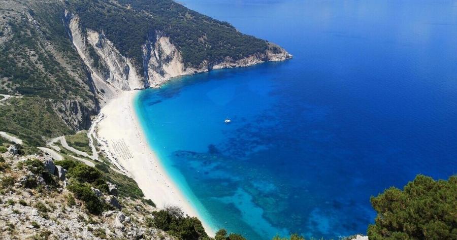 Αυτές είναι οι 5 πιο επικίνδυνες παραλίες στην Ελλάδα – Όσα πρέπει να ξέρετε πριν βουτήξετε
