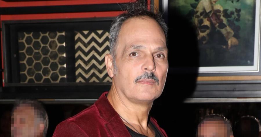 Κυκλοφόρησε νέα συγκινητική φωτογραφία του Σταμάτη Γαρδέλη μέσα από το Δαφνί – Η πραγματική κατάσταση της υγείας του ηθοποιού