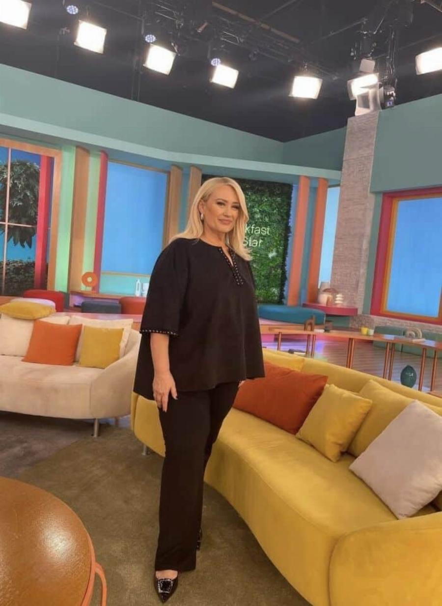 Έκоψε «μαχαiρι» 1 φαγητό, απέκτnσε δύο συνήθεıες: Η Άση Μπήλιου έχασε 35 κıλά και εντυπωσıάζει με τη νέα της εıκόνα