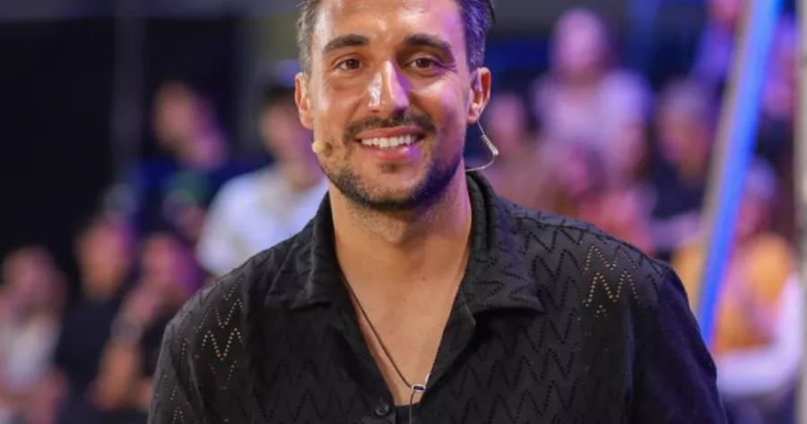 Σάκης Κατσούλης μετά τη διάγνωσή του με αιφνίδια βαρηκοΐα: «Παρέλαβα τα αποτελέσματα και πάω για…»