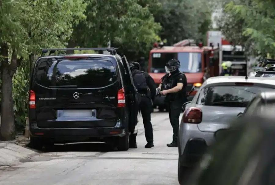 EKTAKTH ΕΙΔΗΣΗ: ΜΗΝ ΠΕΡΑΣΕΤΕ ΚΑΘΟΛΟΥ ΤΩΡΑ ΑΠΟ ΧΟΛΑΡΓΟ – ΠANIKOΣ ΚΙ OYPΛIAXTA ΣΤΗΝ ΠΕΡΙΟΧΗ – ΤΙ ΕΧΕΙ ΣΥΜΒΕΙ