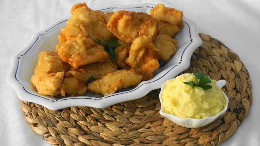 Τους… εξαφάνισε όλους η Μπαρμπαρίγου: Έδωσε στη δημοσιότητα τη συνταγή για το διάσημο κουρκούτι της – Τραγανό από έξω & γεμάτο μπακαλιάρο μέσα