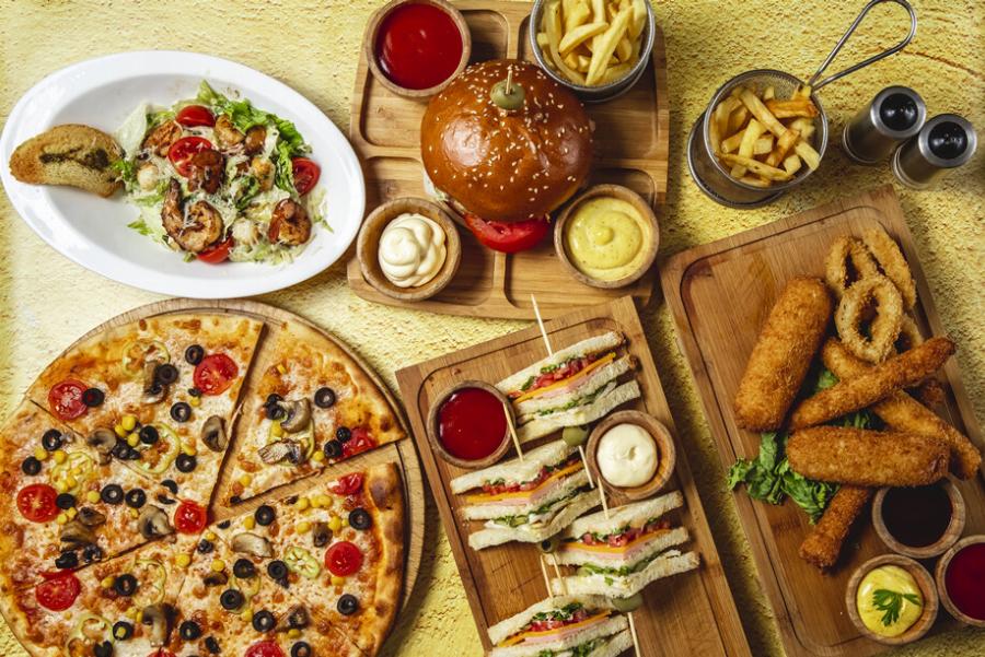 Βρέθηκε ποιο τρόφιμο γνωστής αλυσίδας fast food έστειλε εκατοντάδες στο νοσοκομείο