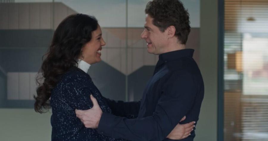 Μία νύχτα μόνο: Η Κατερίνη κάνει κόμμα με την Αλεξάνδρα και την ρίχνει στην αγκαλιά του Οδυσσέα