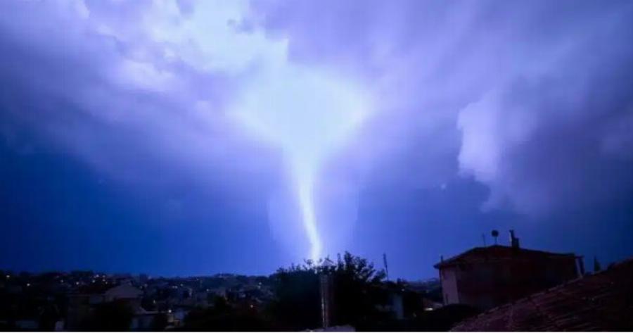 Καιρός: Έρχεται «Π» που βυθίζει τη χώρα σε βαθύ φθινόπωρο – Πότε και που ξεκινάει