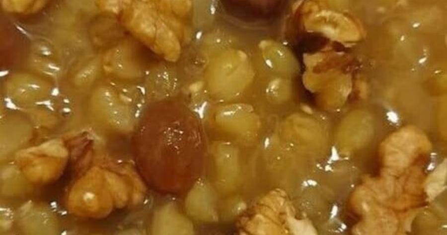 Άσσουρε ή Βαρβάρα: Το παραδοσιακό γλυκό σιτάρι με καρύδια και σταφίδες