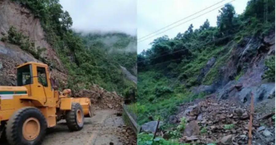 Τραγωδία: Κατολίσθηση με δεκάδες νεκρούς – Παρέσυρε δύο λεωφορεία