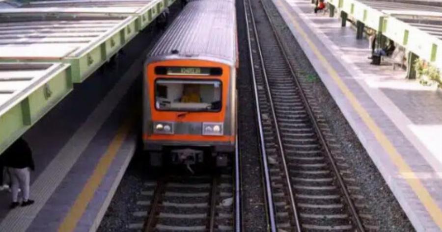 Ηλεκτρικός: Παρέσυρε επιβάτη μέχρι το τέλος της αποβάθρας