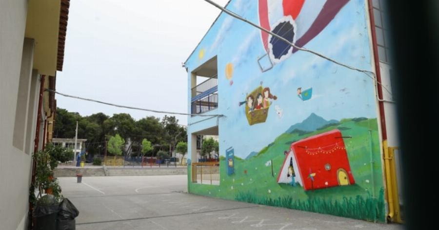 Έκτακτο: Τετραήμερο εθνικό πένθος για τον Κώστα Σημίτη – Τι θα γίνει με τα σχολεία