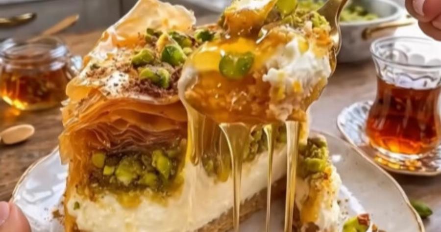 Ζητήσατε συνταγή για μπακλαβά με φιστίκι και μέλι και εμείς την ετοιμάσαμε