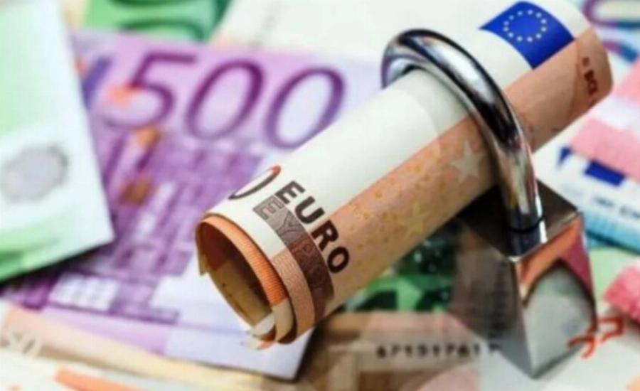 Αν έχετε χρέη, πρέπει να το κάνετε άμεσα: Έτσι δεν θα βάλει «χέρι» η Εφορία στους λογαριασμούς σας