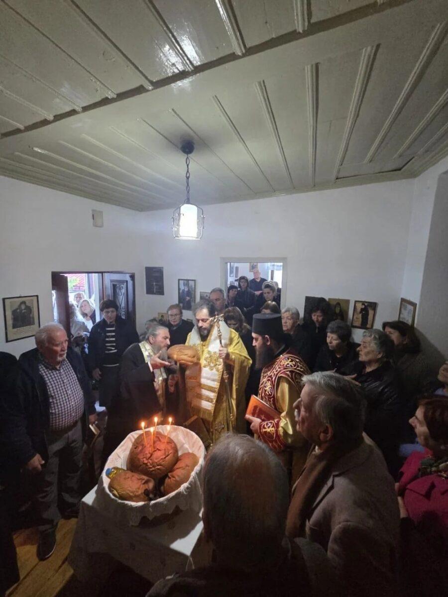 Άγιος Παΐσιος: Τελέστηκε για πρώτη φορά Θεία Λειτουργία στο πατρικό του σπίτι στην Κόνιτσα