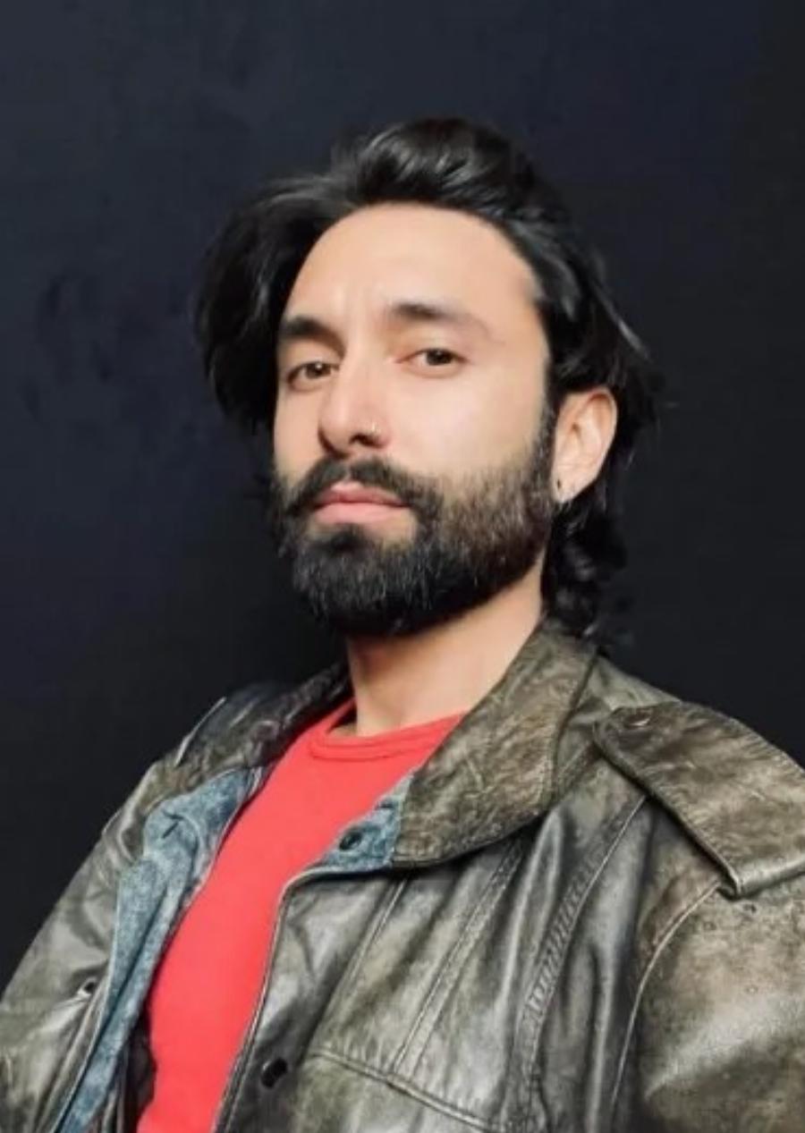 «Οι περαστικοί έμειναν άφωνοι»: Η Βουρστ περπάτησε στο κέντρο του Σίδνεϊ με ολόσωμο κορμάκι και διχτυωτό καλσόν!