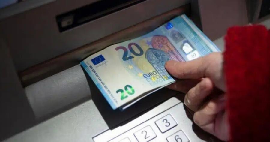 Πολύτεκνες οι οικογένειες με τρία παιδιά: Τα επιδόματα που θα δικαιούνται