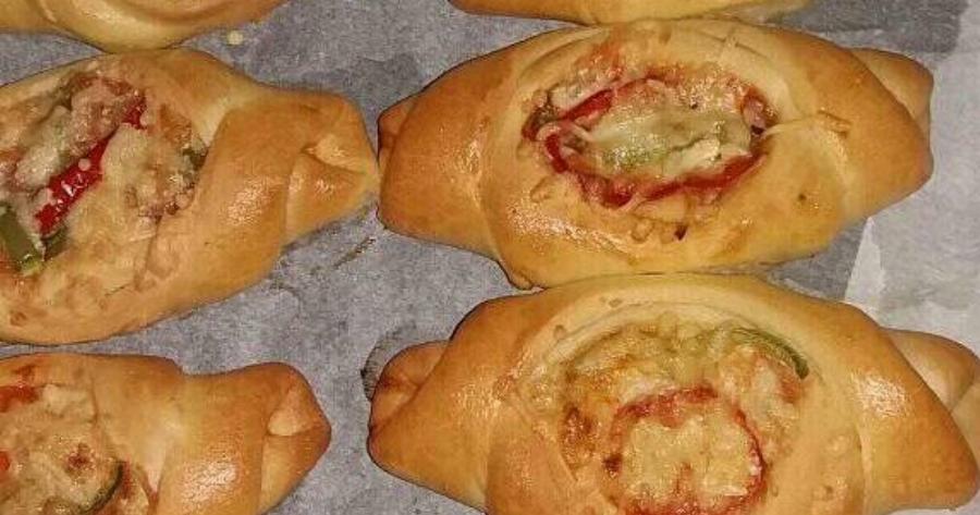 Αφράτα πενιρλί με σπιτική ζύμη – Καλύτερα κι από πιτσαρία