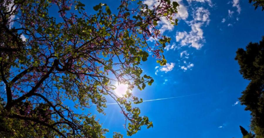 Θα… ψηθούμε, έτσι θα πάει ο καιρός τον Ιούνιο: Έρχεται καύσωνας διαρκείας ‑ Οι 8 περιοχές που θα «καούν»