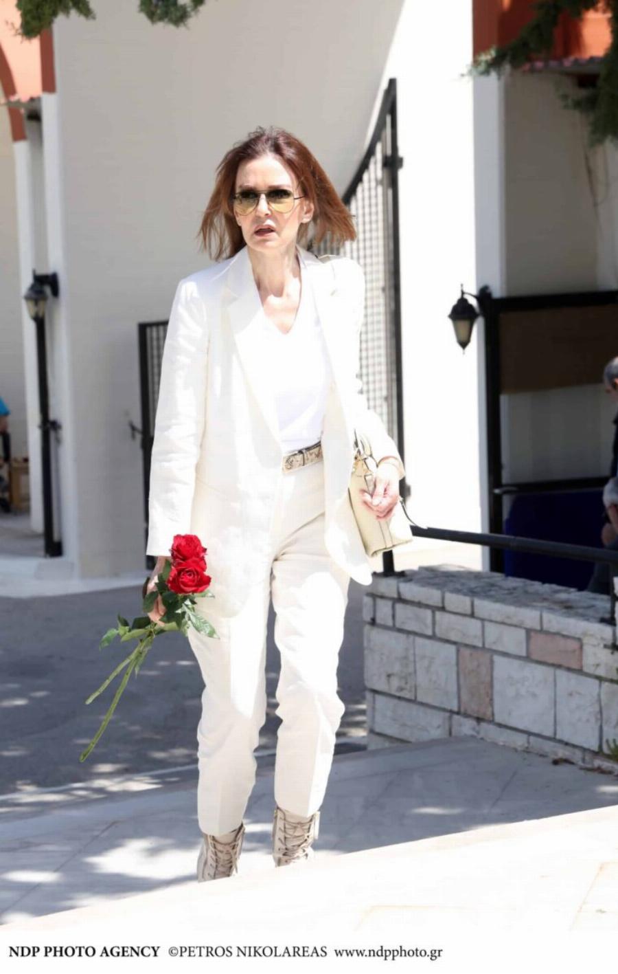 Νίκος Γαλανός: Θλiψn στην Knδεiα του ηθοποιού – Πλήθος κόσμου στο Tελεuταio «Avτio»