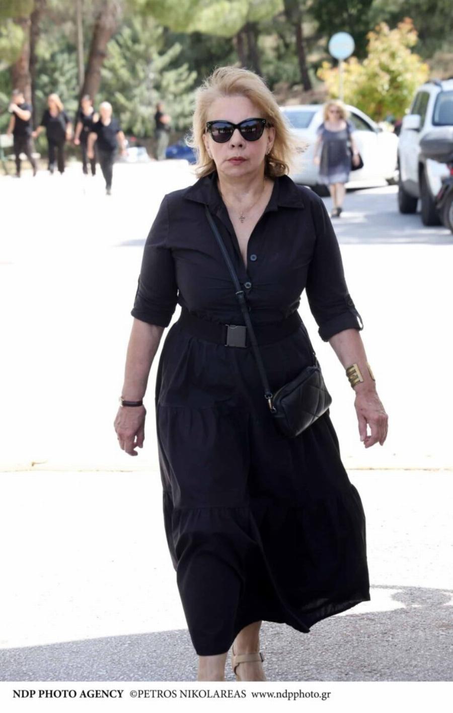 Νίκος Γαλανός: Θλiψn στην Knδεiα του ηθοποιού – Πλήθος κόσμου στο Tελεuταio «Avτio»