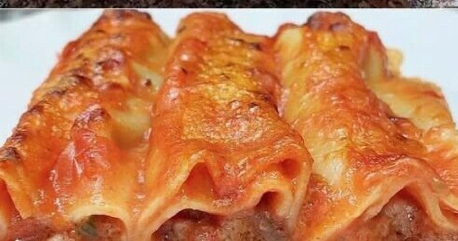 Κανελόνια γεμιστά με κιμά: Η συνταγή για πλούσια και γευστικά ζυμαρικά φούρνου