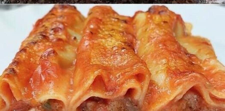 Κανελόνια γεμιστά με κιμά: Η συνταγή για πλούσια και γευστικά ζυμαρικά φούρνου