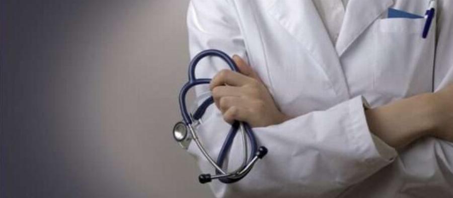 Το σύμπτωμα που προειδοποιεί για άνοια όταν ανεβαίνετε τις σκάλες και οι περισσότεροι αγνοούν