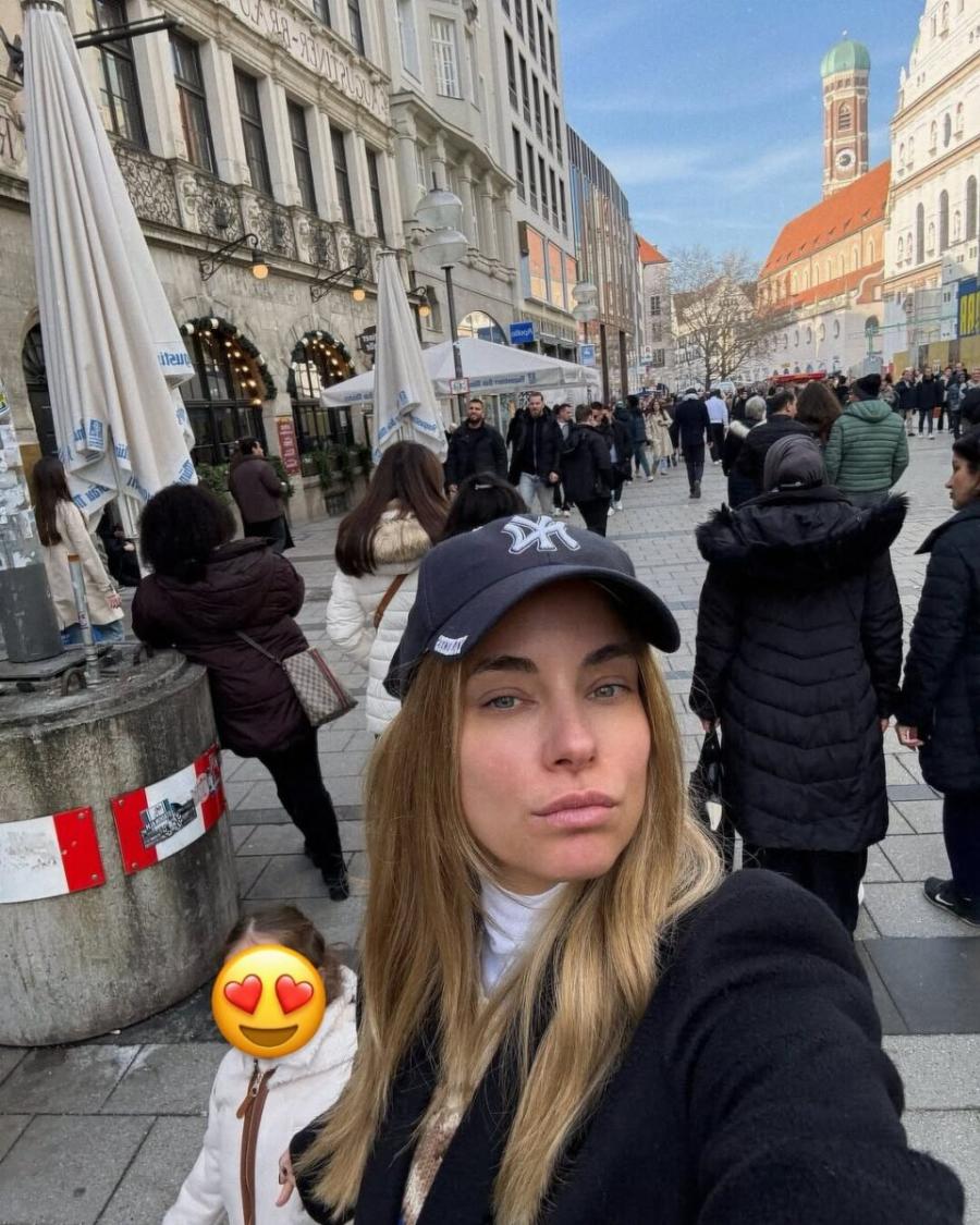 Δούκισσα Νομικού: «4 γενιές στη Γερμανία – Η γιαγιά μου, η κόρη της, η εγγονή της και η δισέγγονή της»