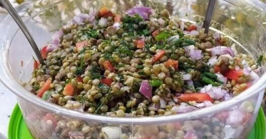 Σαλάτα με φακές – εύκολη νηστίσιμη συνταγή για το τραπέζι