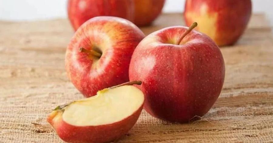 Οι γιατροί αποκαλύπτουν ότι η κατανάλωση μήλων προκαλεί…