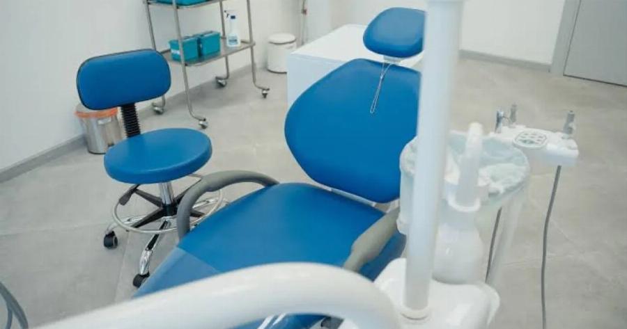 Σοκ μετά τον θάνατο του Μαζωνάκη: Γυναίκα πέθανε μετά από επίσκεψη σε οδοντιατρείο στο Κολωνάκι