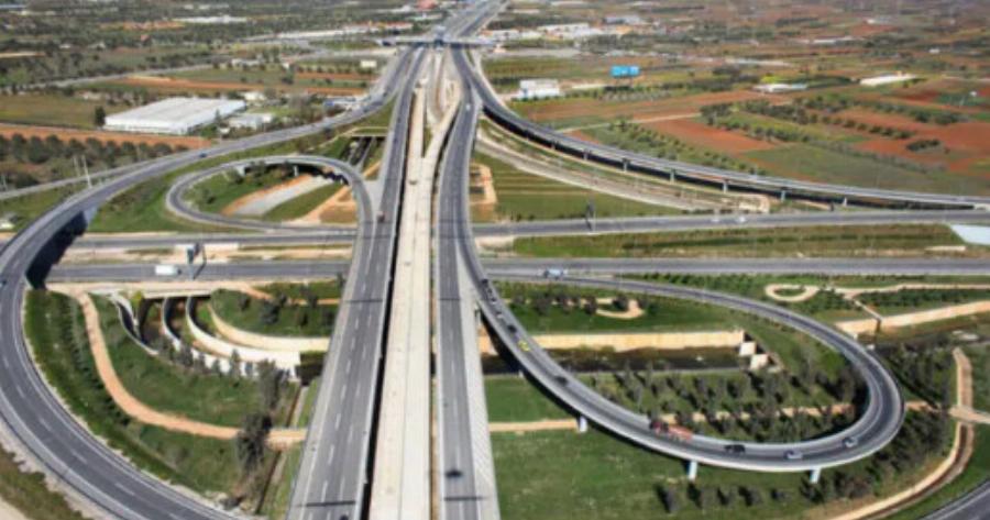 Έκτακτη ανακοίνωση από την Aττική Οδό λόγω φωτιάς