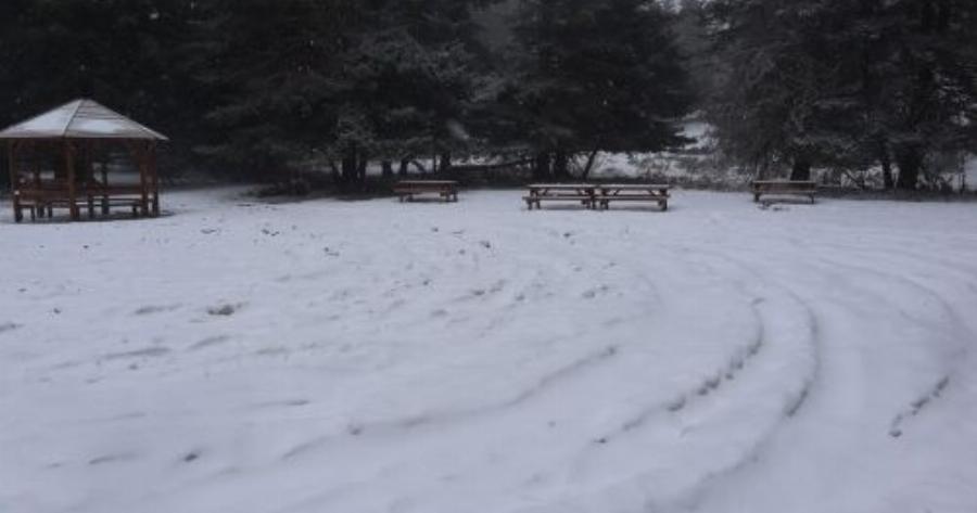 «Τσουχτερά» Μερομήνια για την Αθήνα: «Η μέρα που θα ντυθεί στα λευκά πριν φύγει το 2023»