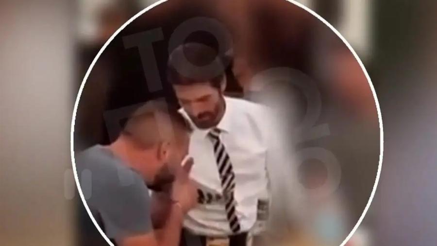 Άρης Μουγκοπέτρος: Όταν ο φίλος του, που του έδωσε την Kpoτiδα, του φιλούσε τα χέρια