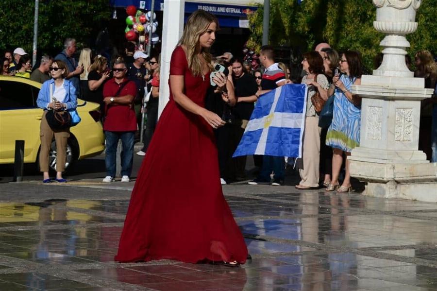 Χρυσή Βαρδινογιάννη: Η υπέροχη εμφάνισή της στον γάμο της Θεοδώρας και του Μάθιου