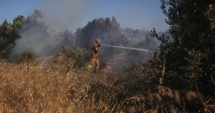 Έκτακτο: Μεγάλη φωτιά τώρα – Κλείνουν δρόμοι, επί ποδός η Πυροσβεστική