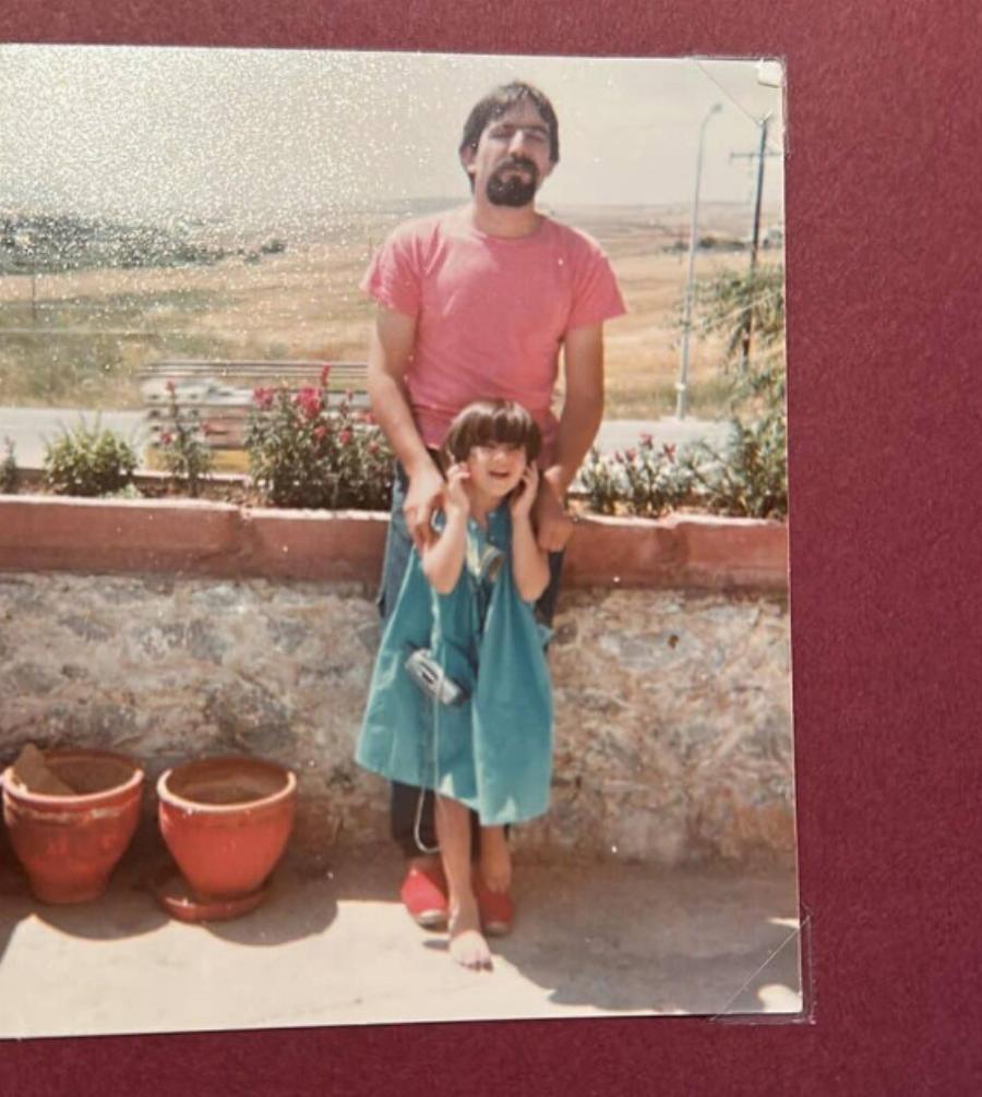 Φαίη Σκορδά: «Ραγiζει» καρδıές η ανάρτησή της για τον θάνaτο του πατέρα της