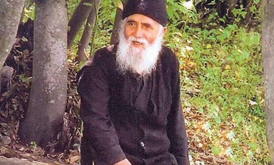 Μεγάλη Παρασκευή: Τι έλεγε ο Άγιος Γέροντας Παΐσιος να κάνουμε σήμερα